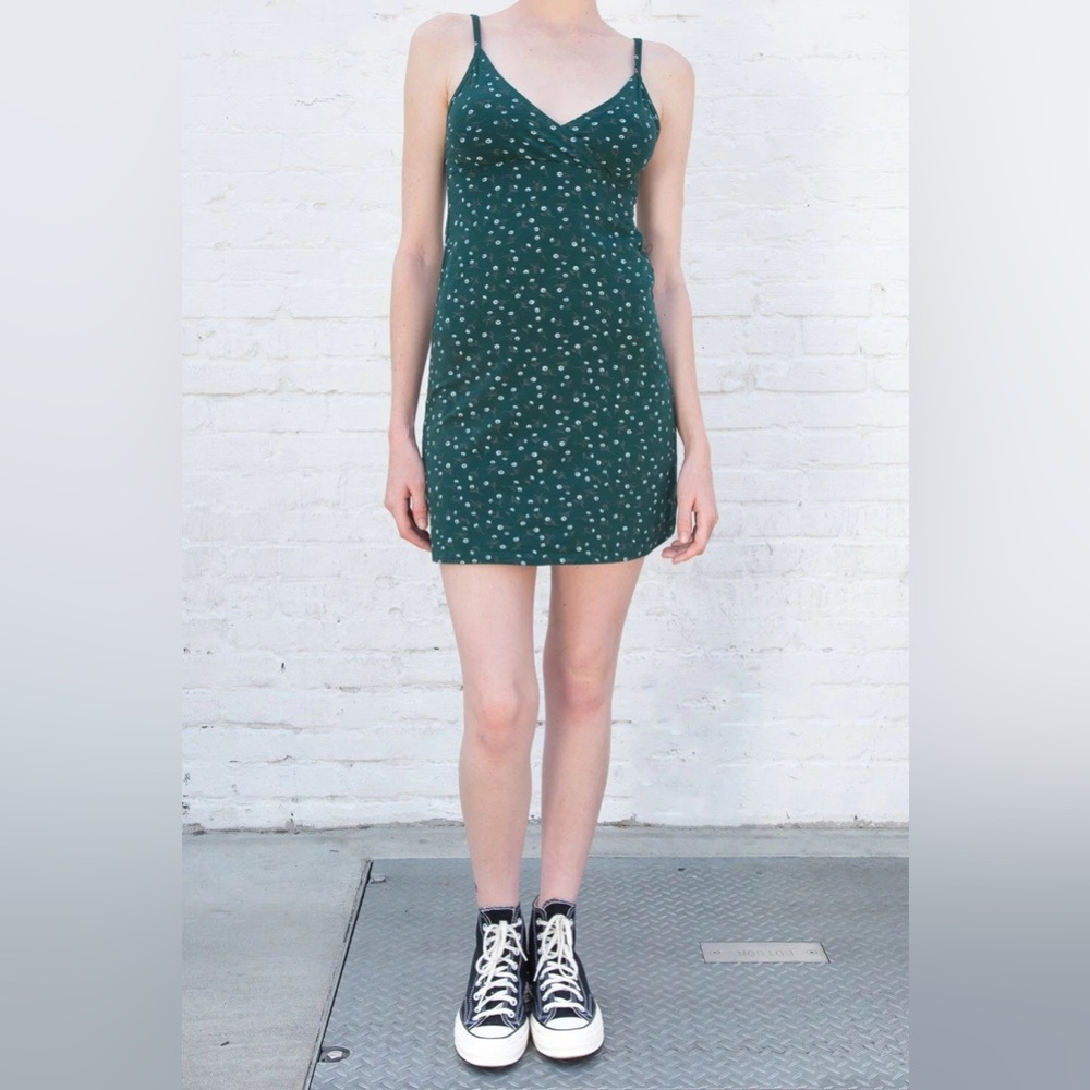 Brandy Melville floral dress, XS, Hunter green, spaghetti straps